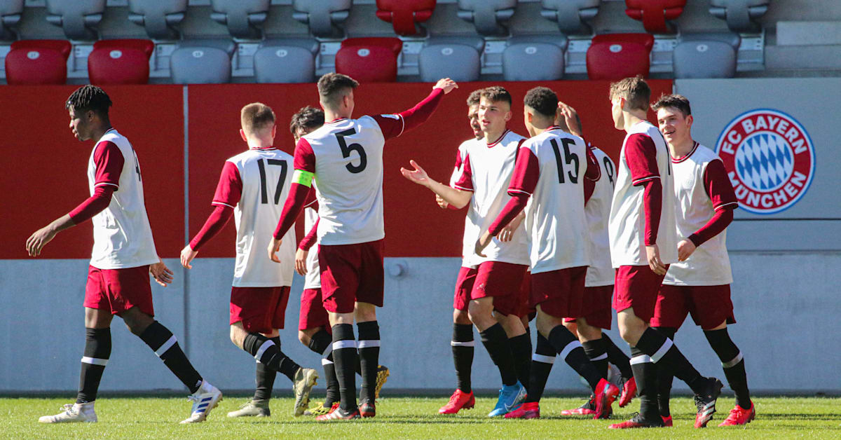 Highlights FC Bayern U19 - VfB Stuttgart U19