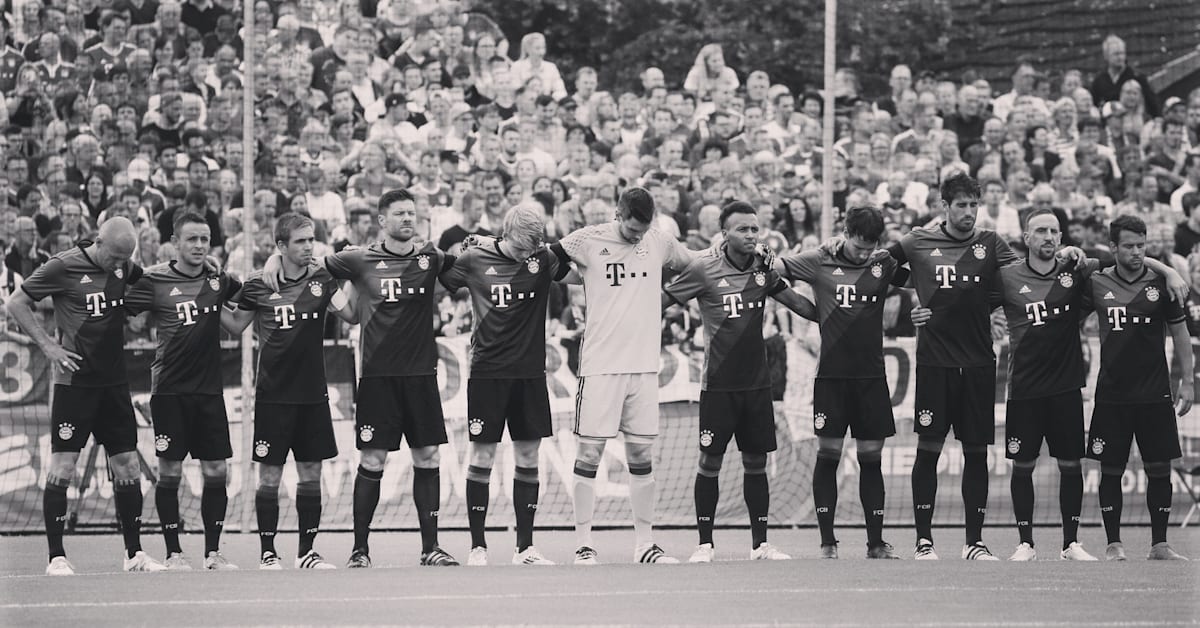 Nach dem Attentat: FC Bayern gedenkt der Opfer