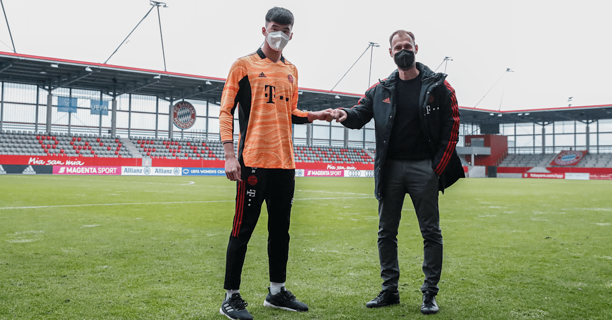 FC Bayern sign Chinese youth goalkeeper Liu Shaoziyang from partner ...