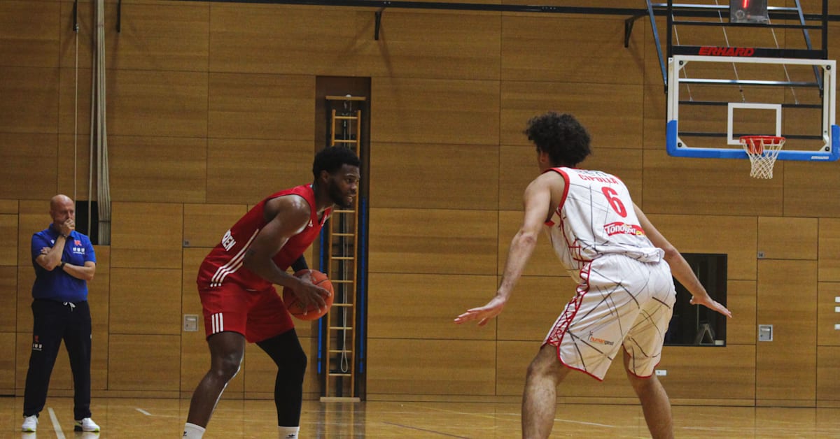 Late 7666 win vs Reggio Emilia