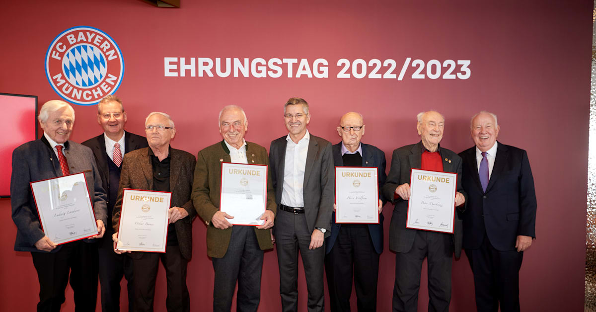 FC Bayern ehrt langjährige Mitglieder in der Allianz Arena