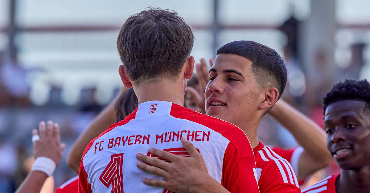Doppelt erfolgreich U17 und U16 fahren Siege ein FC Bayern
