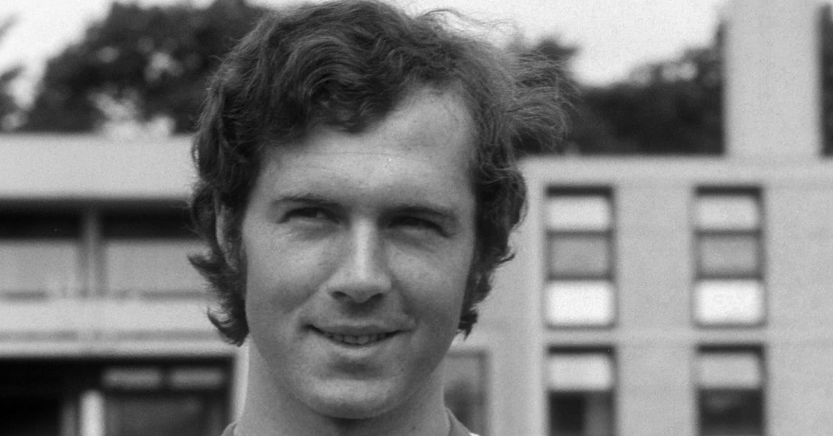 Der FC Bayern Trauert Um Franz Beckenbauer