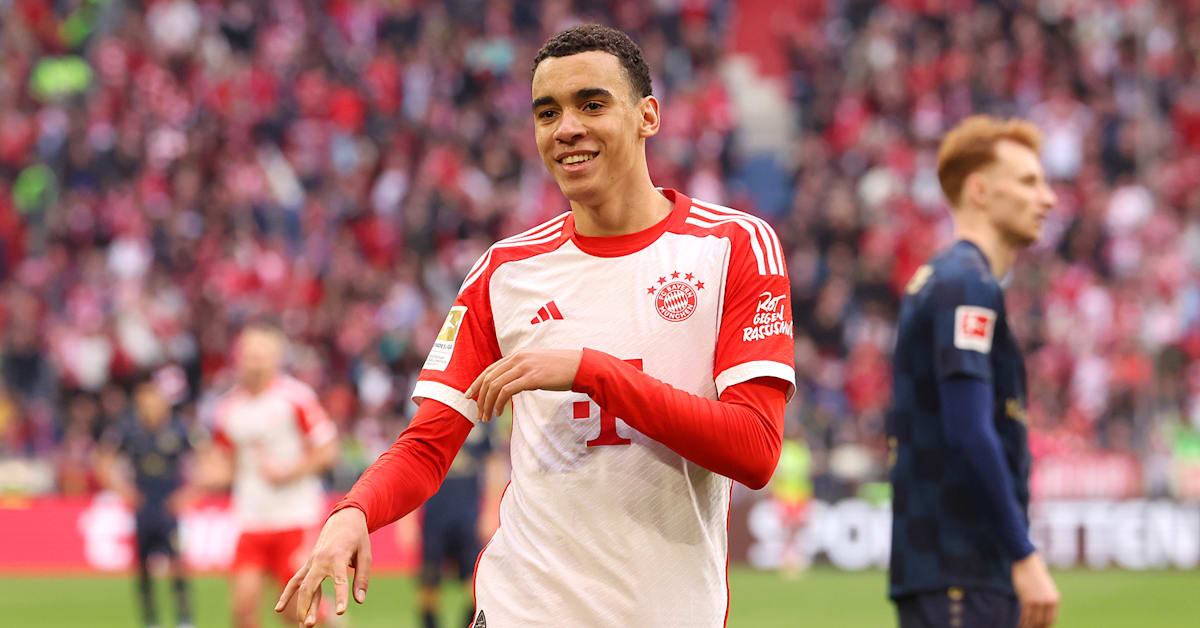 Jamal Musiala named FC Bayern Player of the Month for March 2024