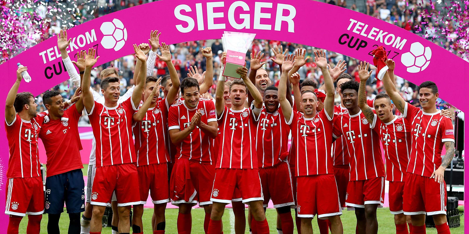 Dieser Treffer Macht Sprachlos! Lennart Karls Tor Beim Telekom Cup: Fc Bayern Gegen Tottenham – Du Wirst Lachen & Weinen! - qiy3lx4