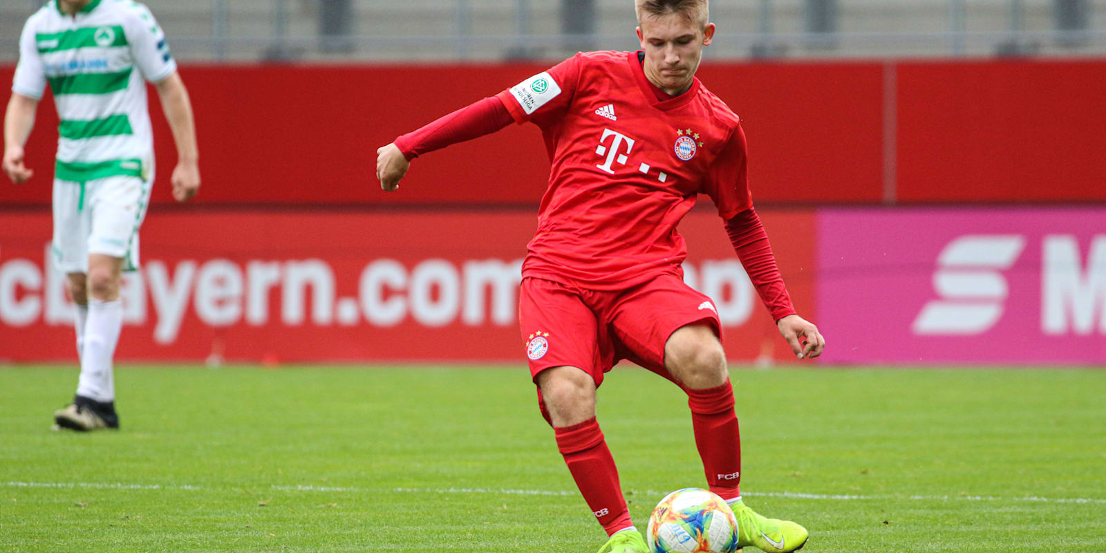 Torben Rhein erhält Fritz-Walter-Medaille in Silber