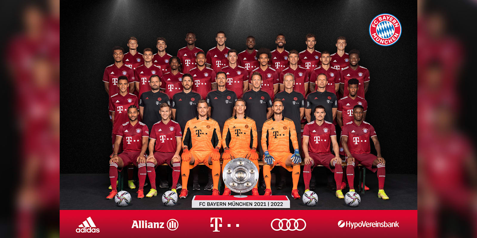 Jetzt downloaden Das offizielle Mannschaftsfoto des FC Bayern