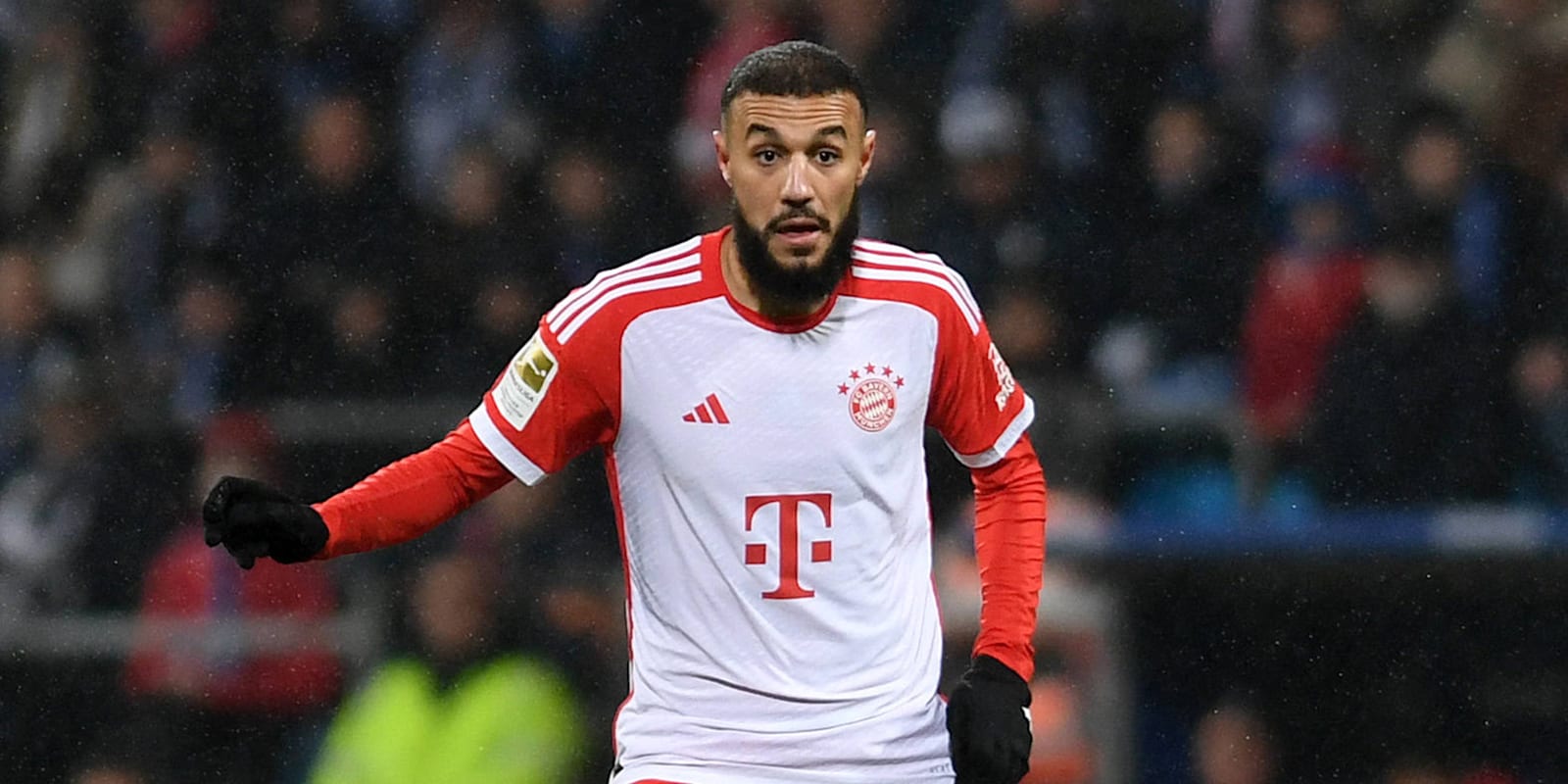 Bayern Munich juga telah menerima proposal Manchester United untuk Noussair Mazraoui 