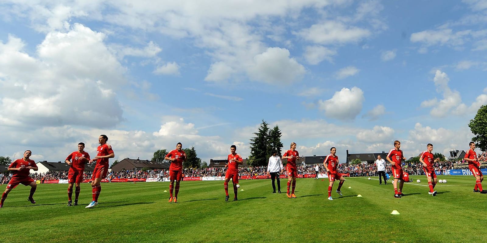Reunion for FC Bayern in Düren Review