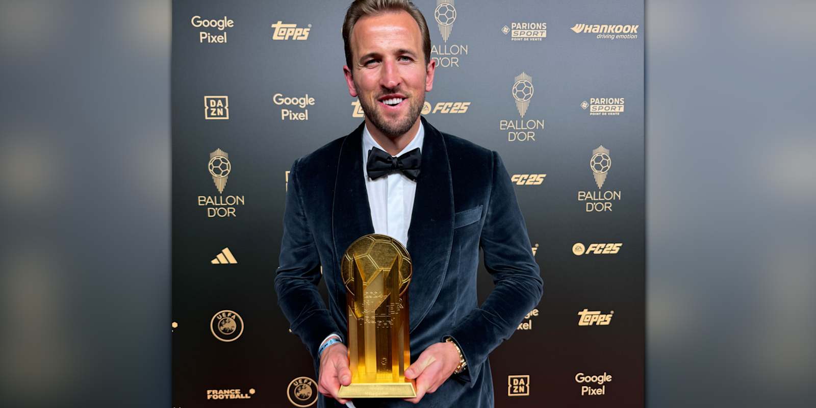 Dynamic Gerd Muller Trophy 2025 Winner Moment in 4K