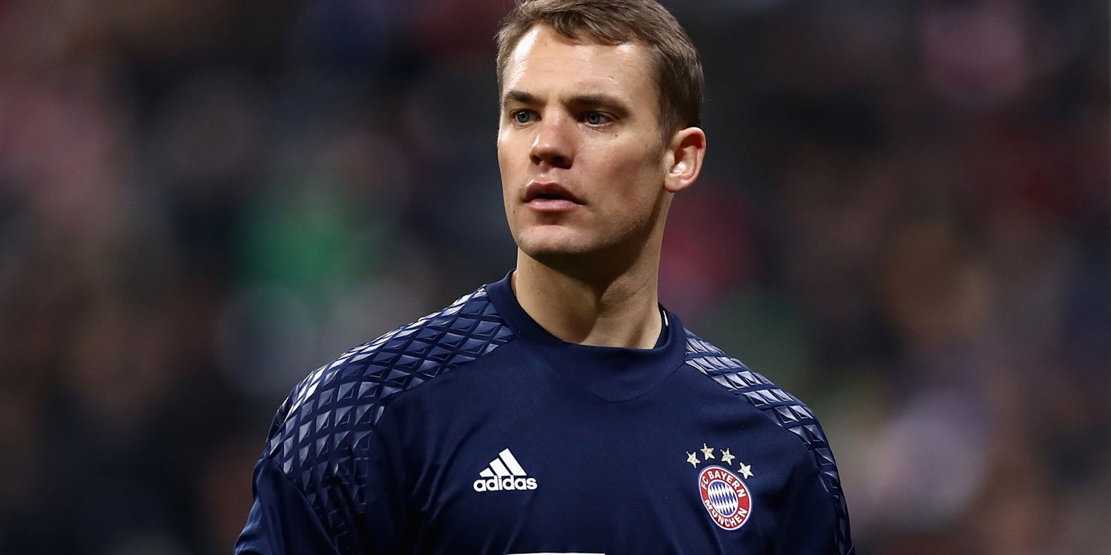 neuer_get_101216