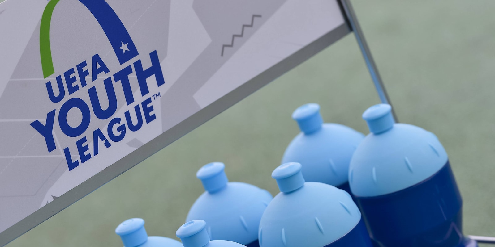 uyl2509
