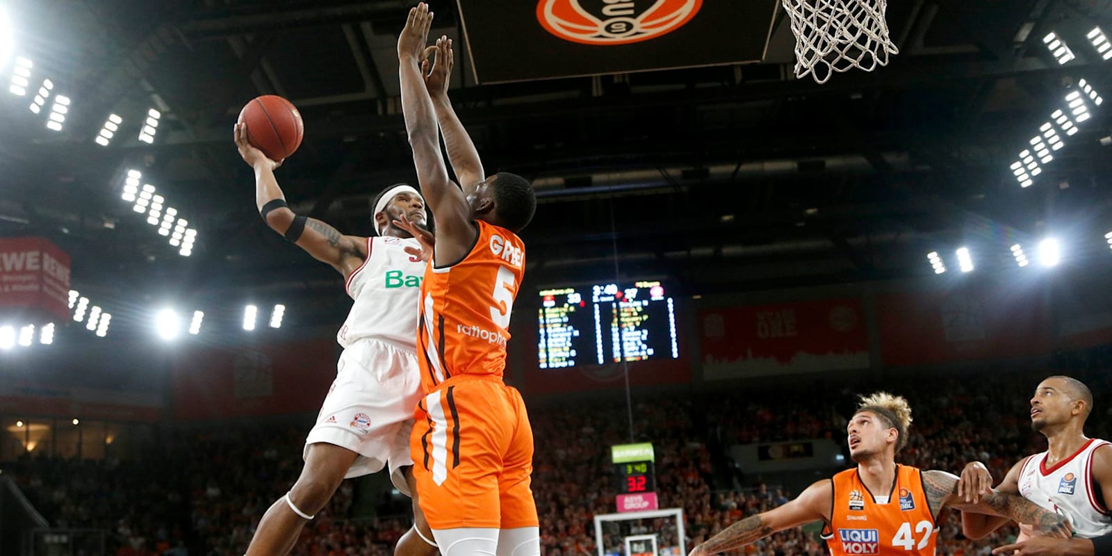 180928_ulmfcbb_web_header_1920x1080px_booker_e289_rau