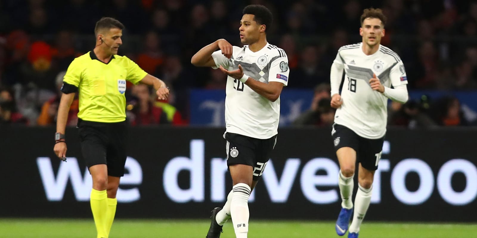 190324_gnabry_get