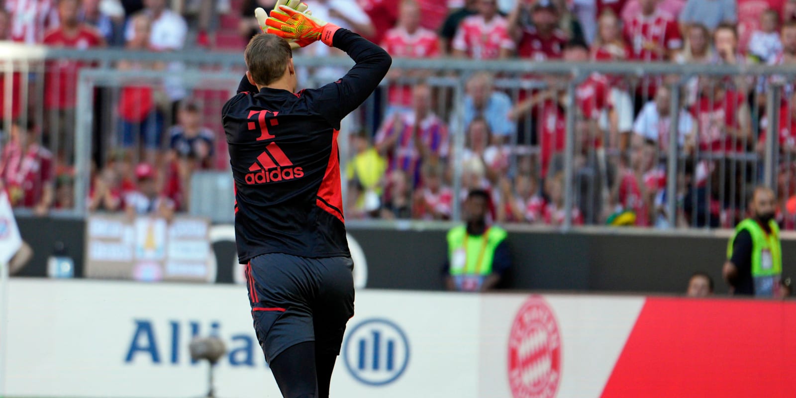 02-fc-bayern-wolfsburg-140822-mel
