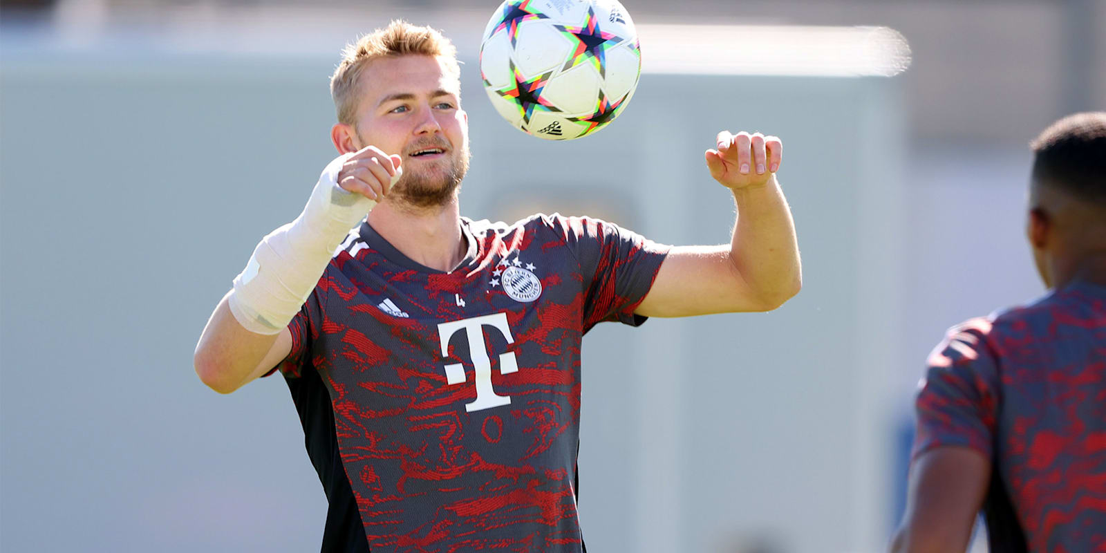 07-tag-vor-fc-bayern-barcelona-220912-get