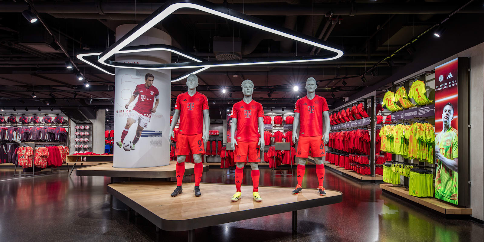 FC Bayern Store gastronomy in the Allianz Arena