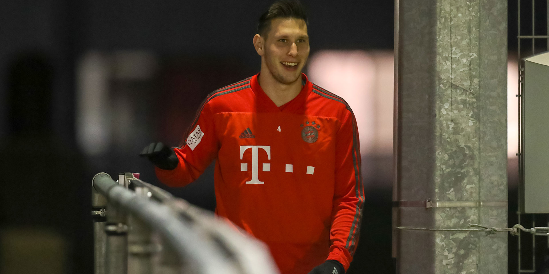 プレッシャーをかけ ライプツィヒを突き放す Fc Bayern Munich