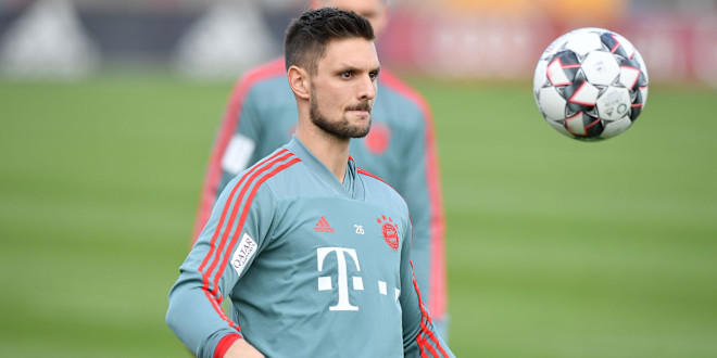 少人数のグループで全力でトレーニング Fc Bayern Munich