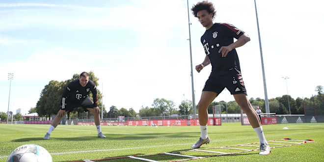 Leroy Sane Trainiert Erstmals Beim Fc Bayern