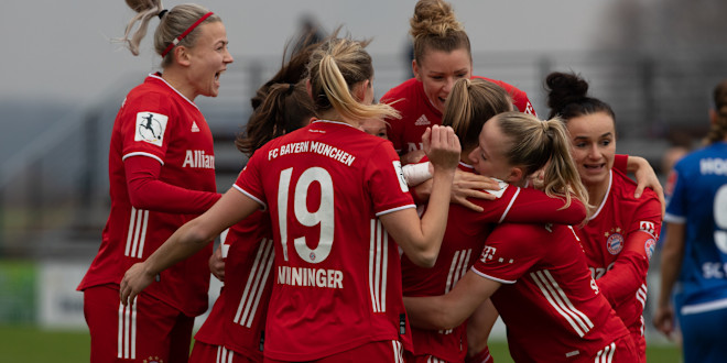 Perfektes Halbjahr Bayern Frauen Feiern 12 Bundesliga Sieg Im 12 Spiel Fc Bayern Munchen
