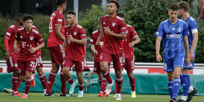 Highlights Im Video Fv Illertissen Fc Bayern Amateure