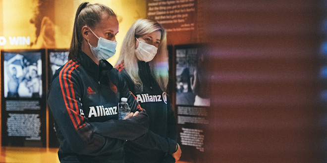 Fcb Women Visit Muhammad Ali Center In Louisville