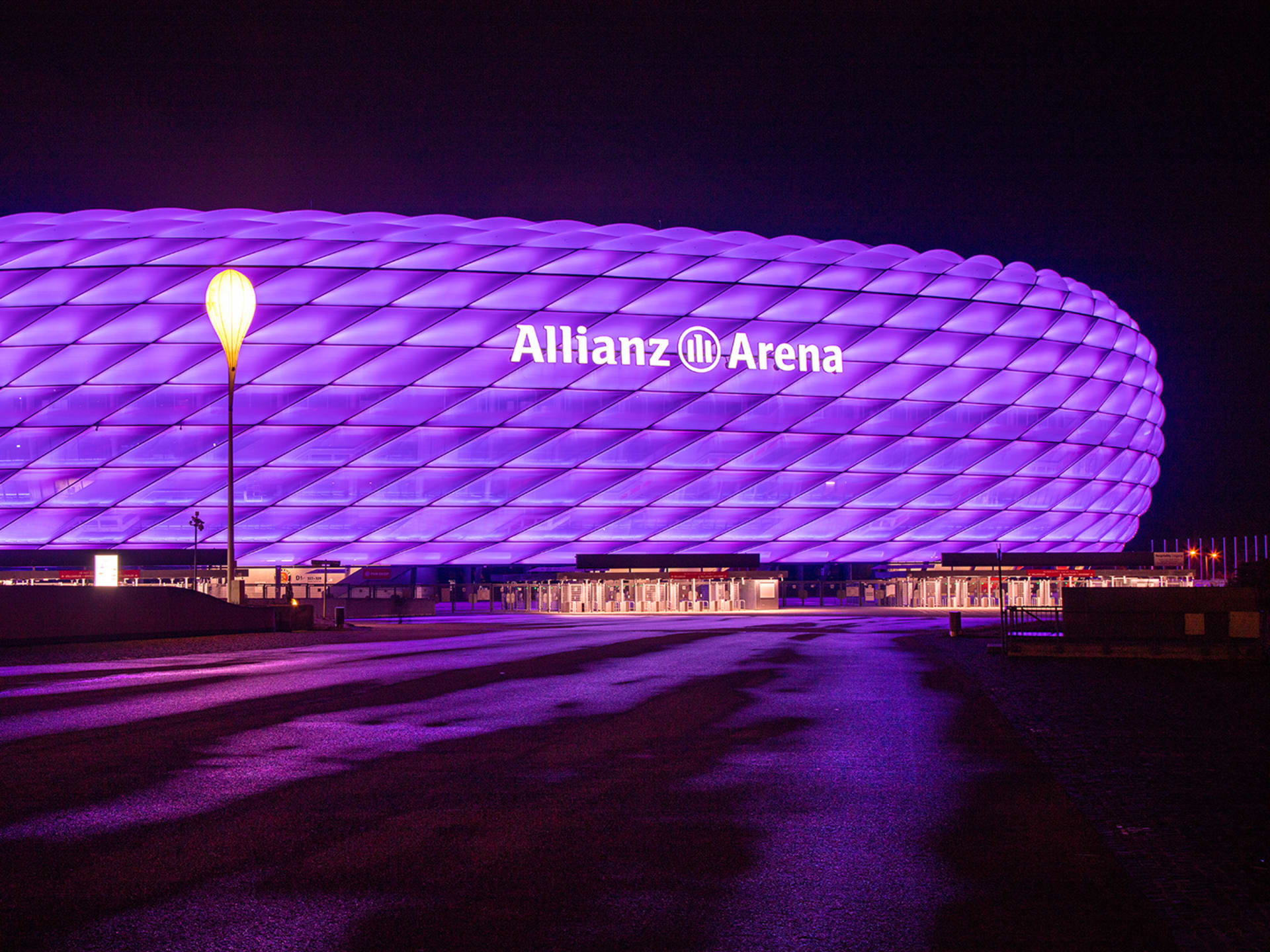Webcam Allianz Arena Zutrittskontrolle An Spieltagen DIAHGQ Webcam Allianz Arena Zutrittskontrolle An Spieltagen DIAHGQ