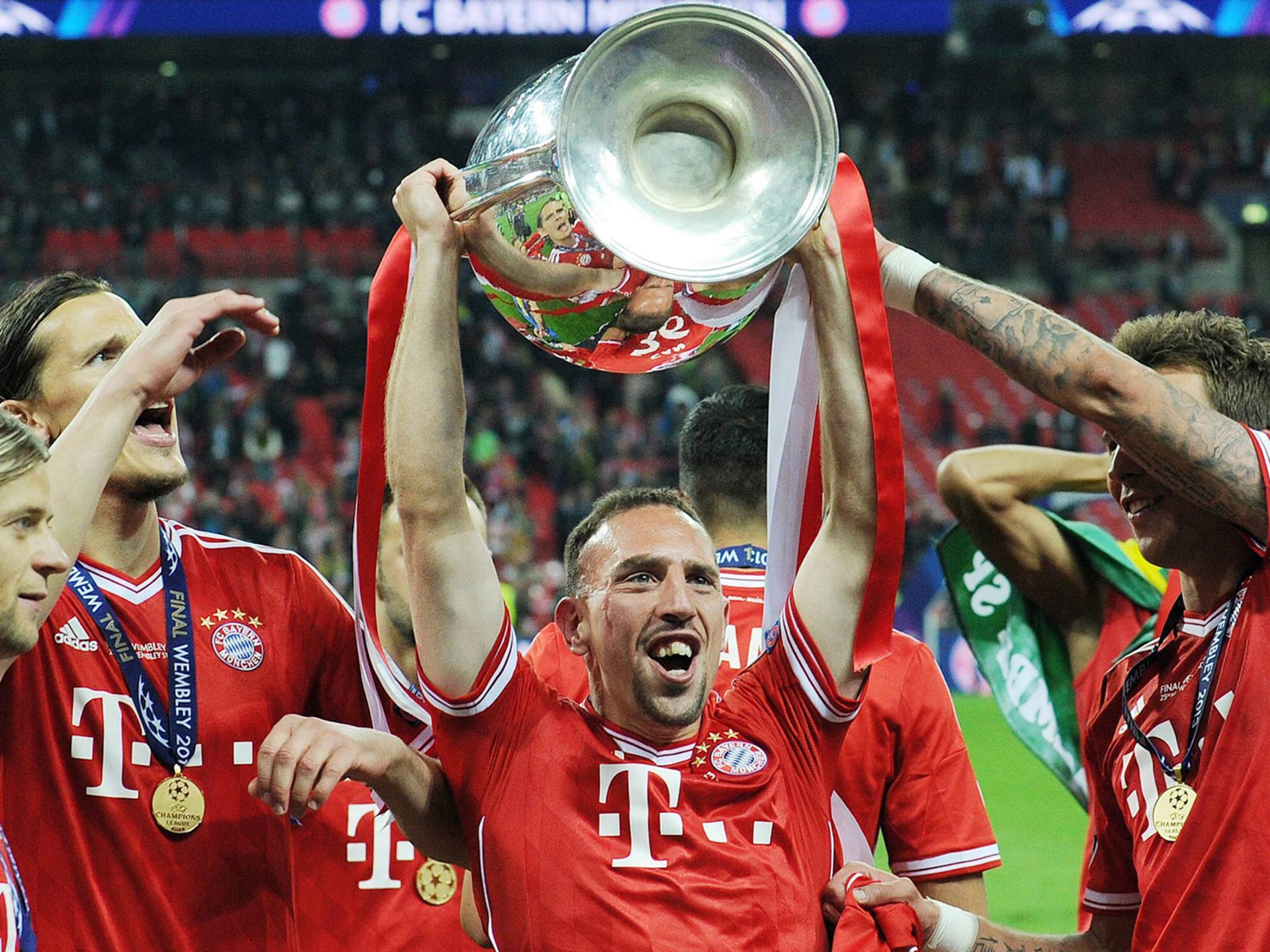 Bayern munich clearance ribery jersey