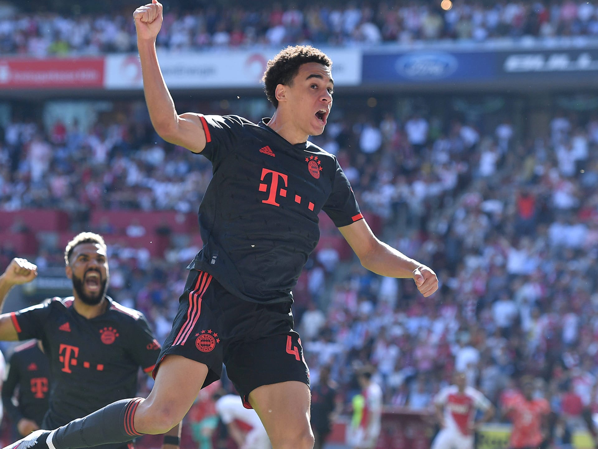 Uniforme del bayern hotsell munich 2019