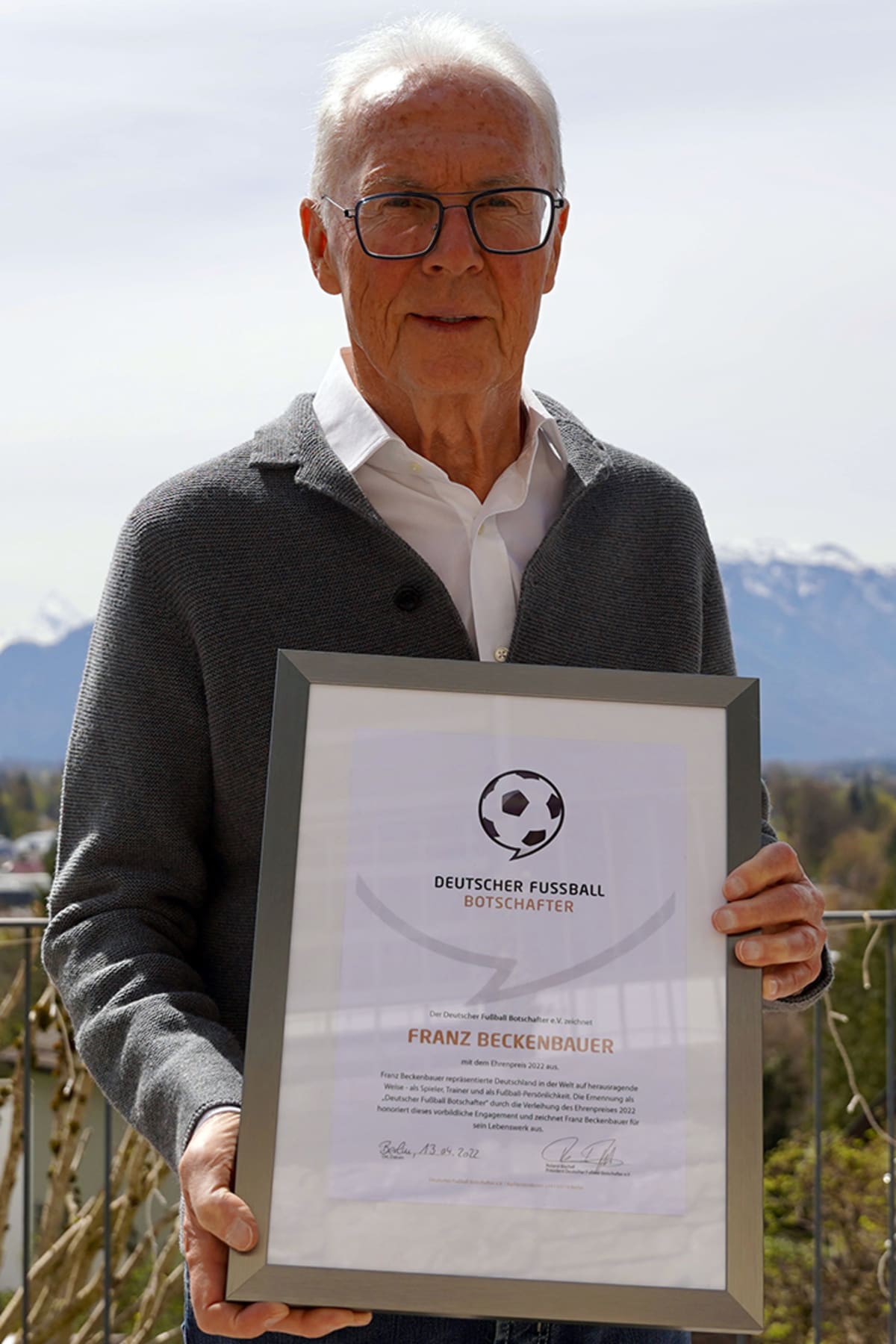 Fallece Franz Beckenbauer, leyenda del fútbol mundial Mediavida