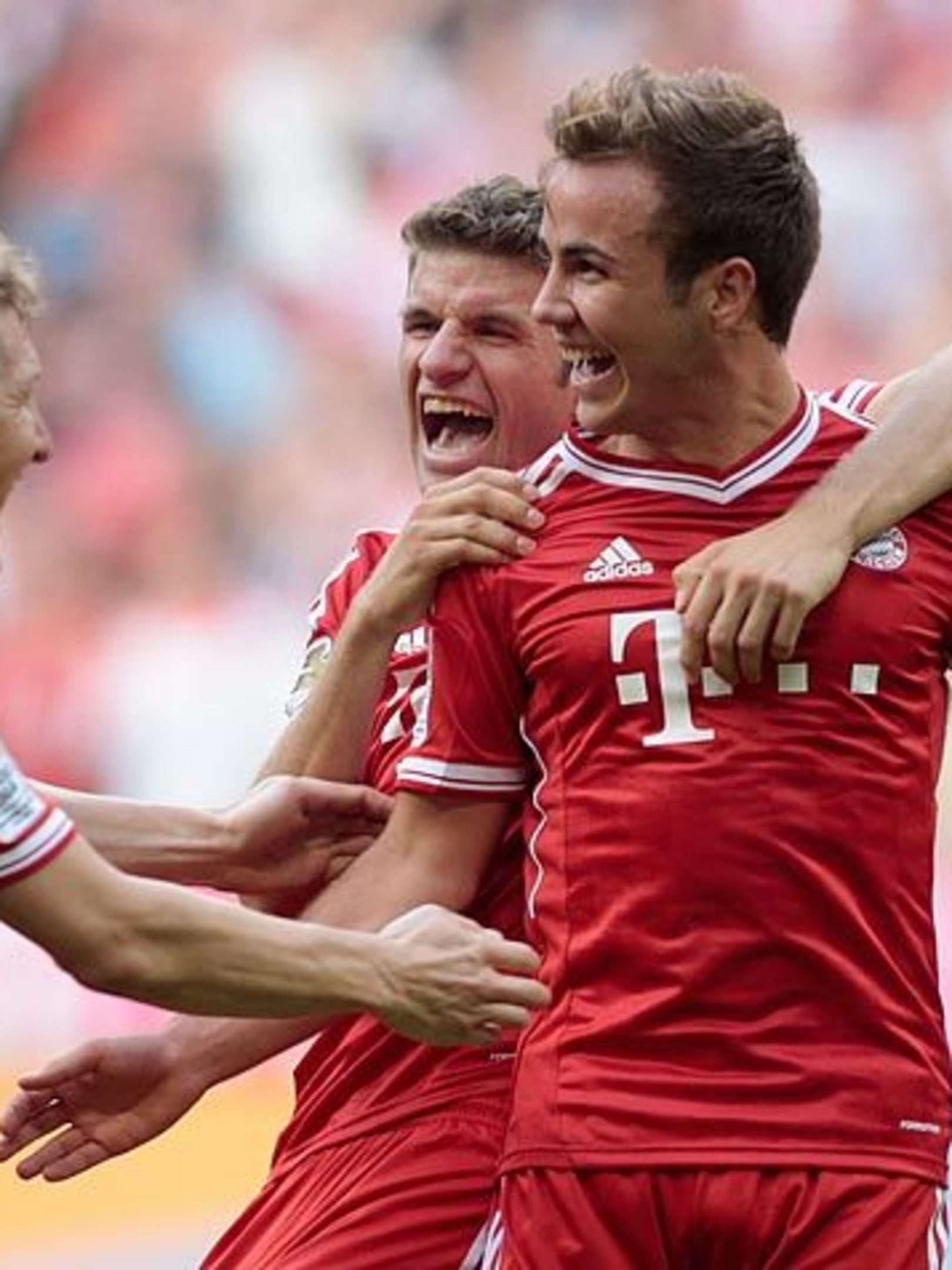 ヘルタを下して首位を維持 Fc Bayern Munich ヘルタを下して首位を維持 Fc Bayern Munich