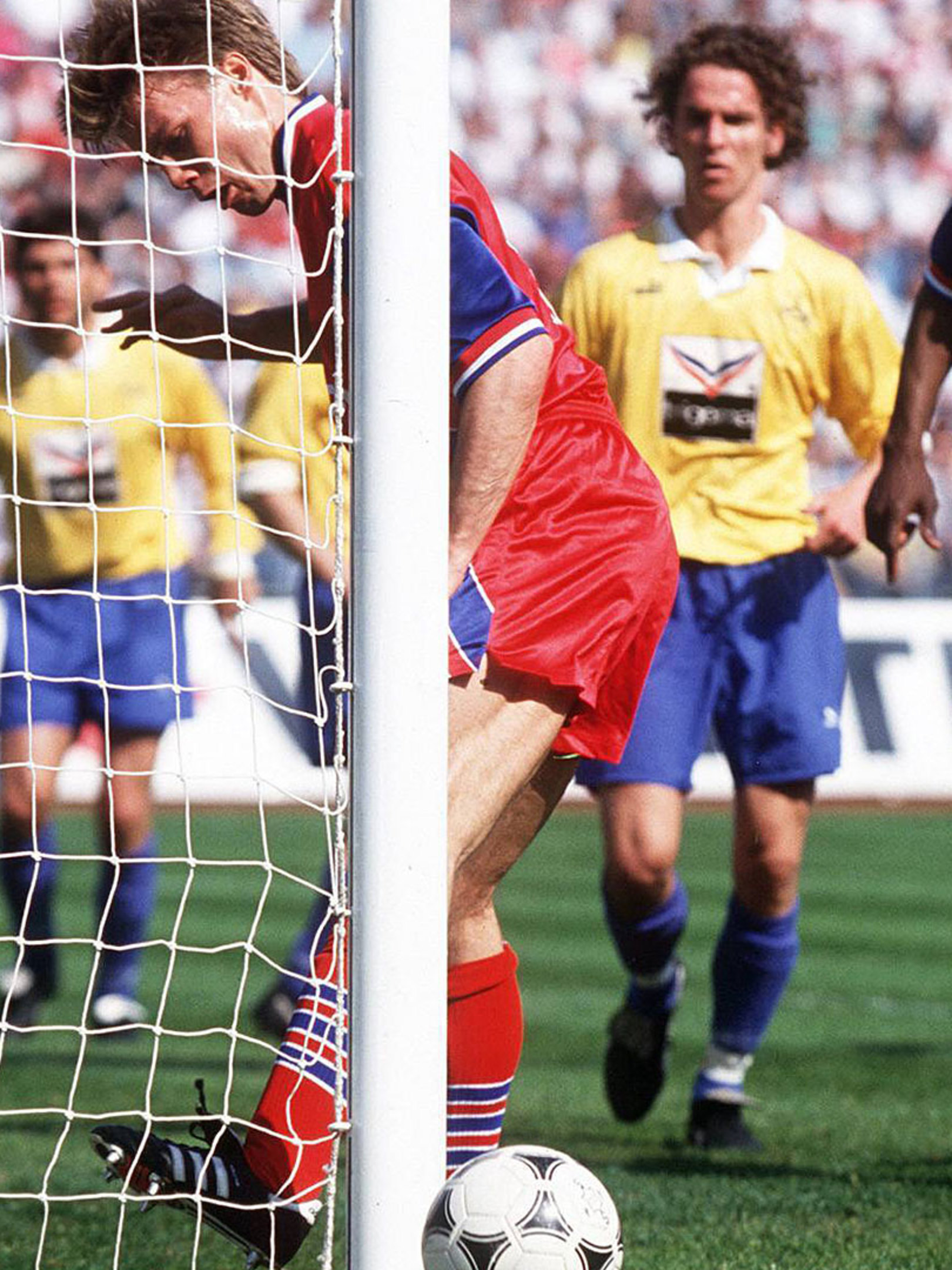 25th Anniversary Of Helmer S Ghost Goal Fc Bayern Munich