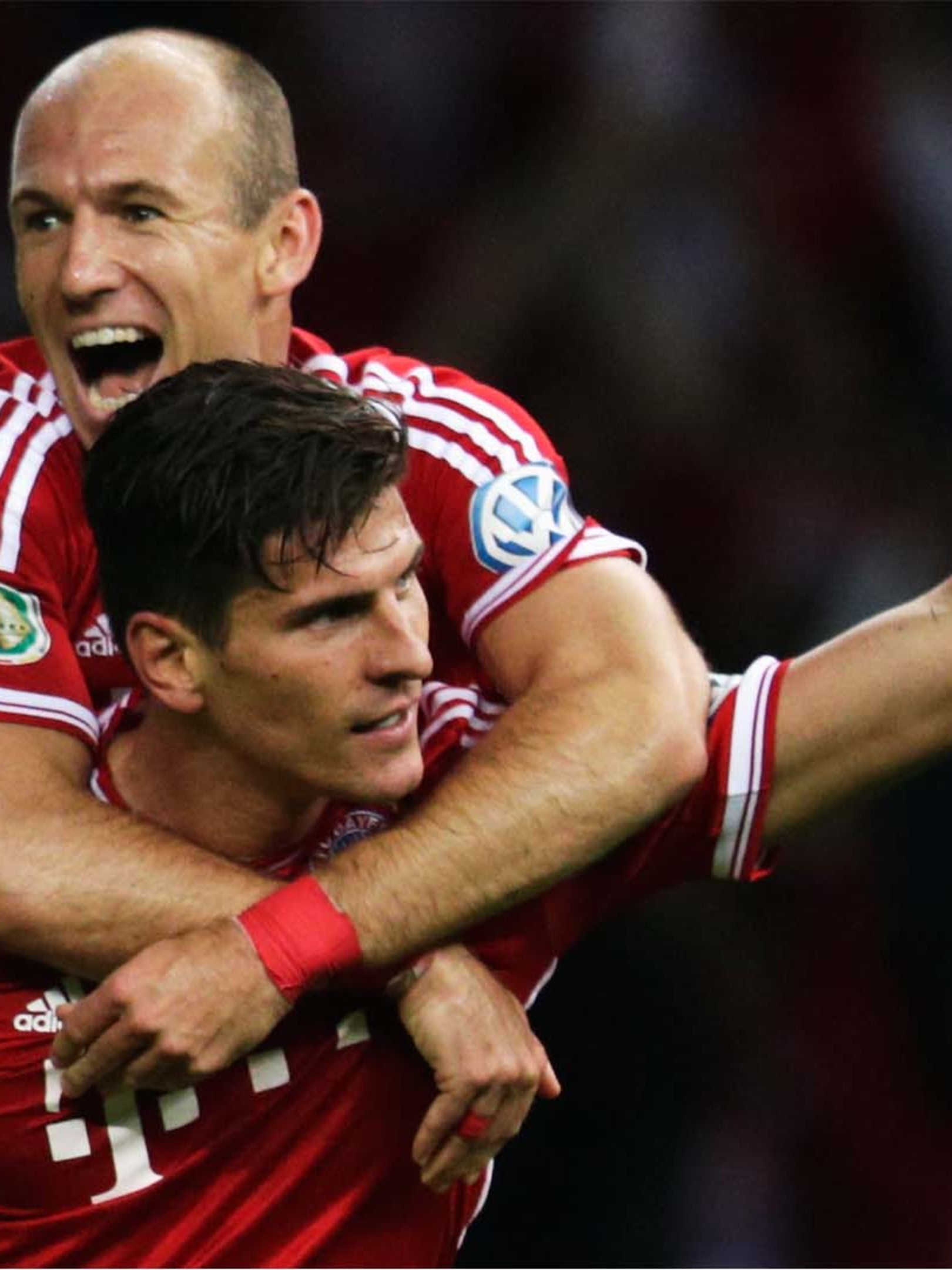 Mario Gomez Besorgt Triple Zum Abschied Vom Fc Bayern