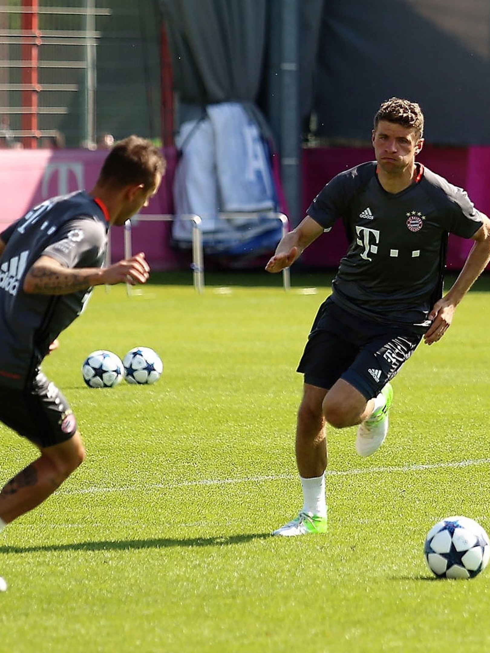 ミュラーが練習に復帰 Fc Bayern Munich