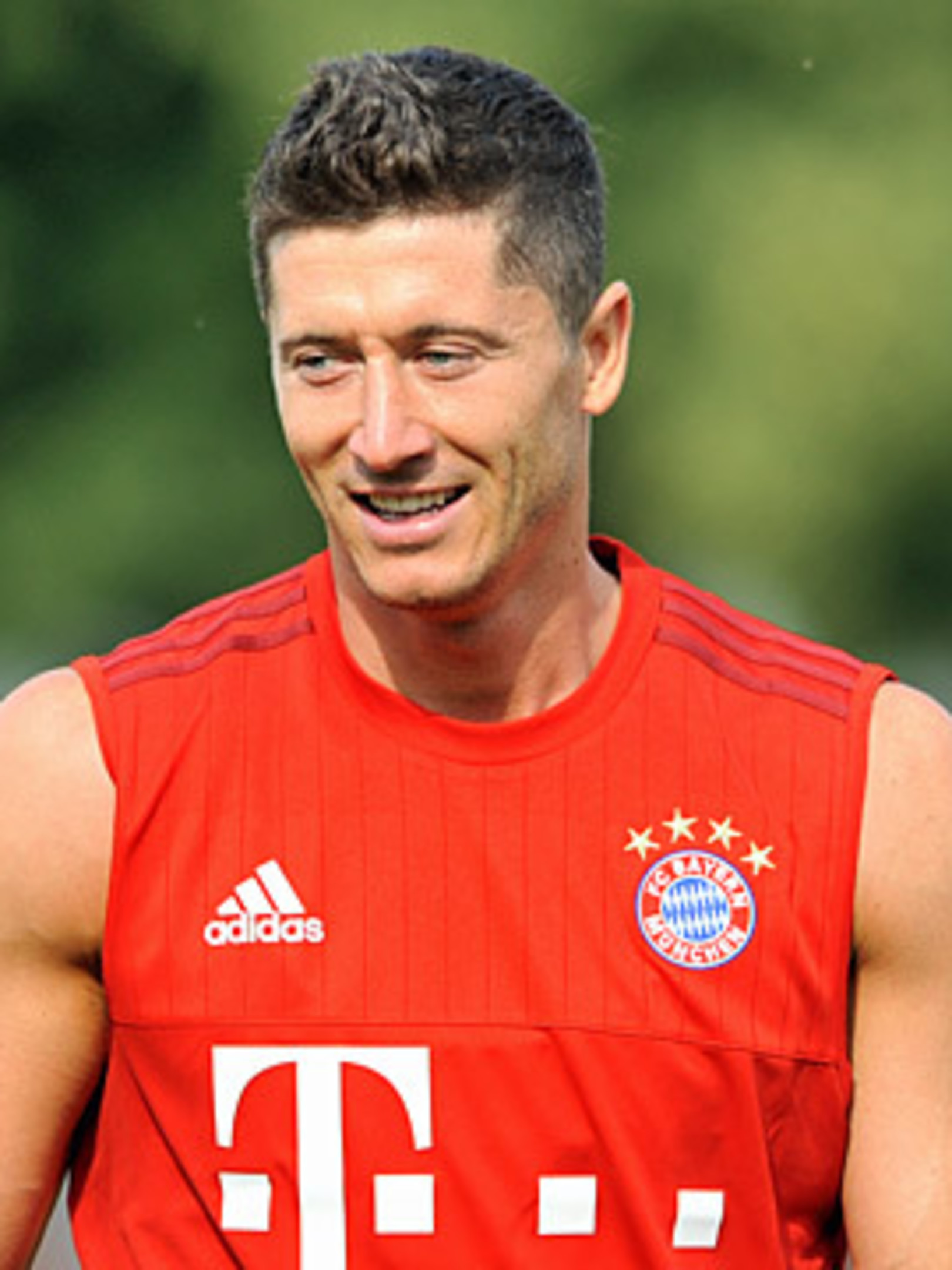 Unsere Nummer 9 Im Gesprach Fc Bayern Kids Club