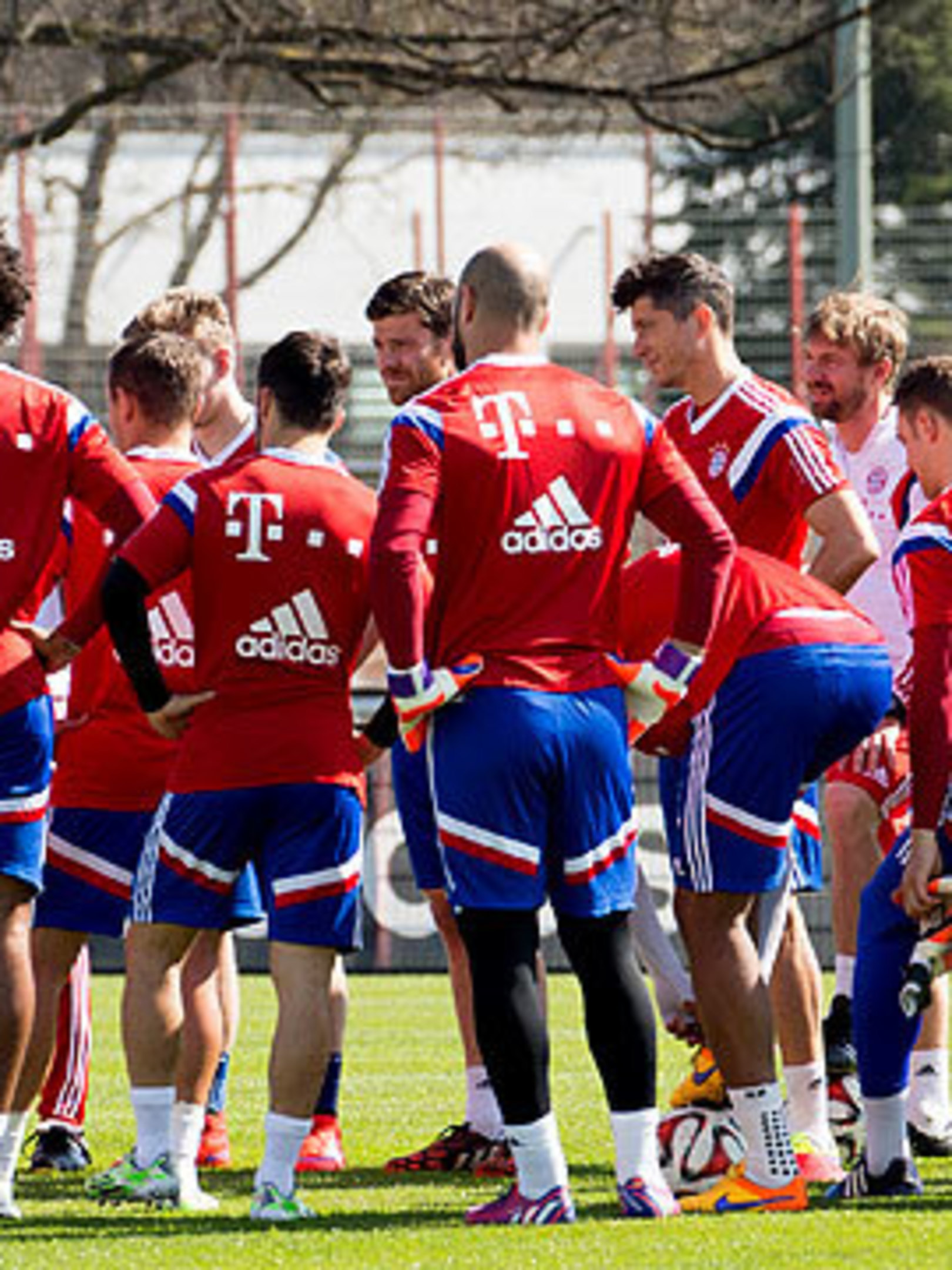 フランクフルト戦でアドリブが求められるfcb Fc Bayern Munich フランクフルト戦でアドリブが求められるfcb Fc Bayern Munich