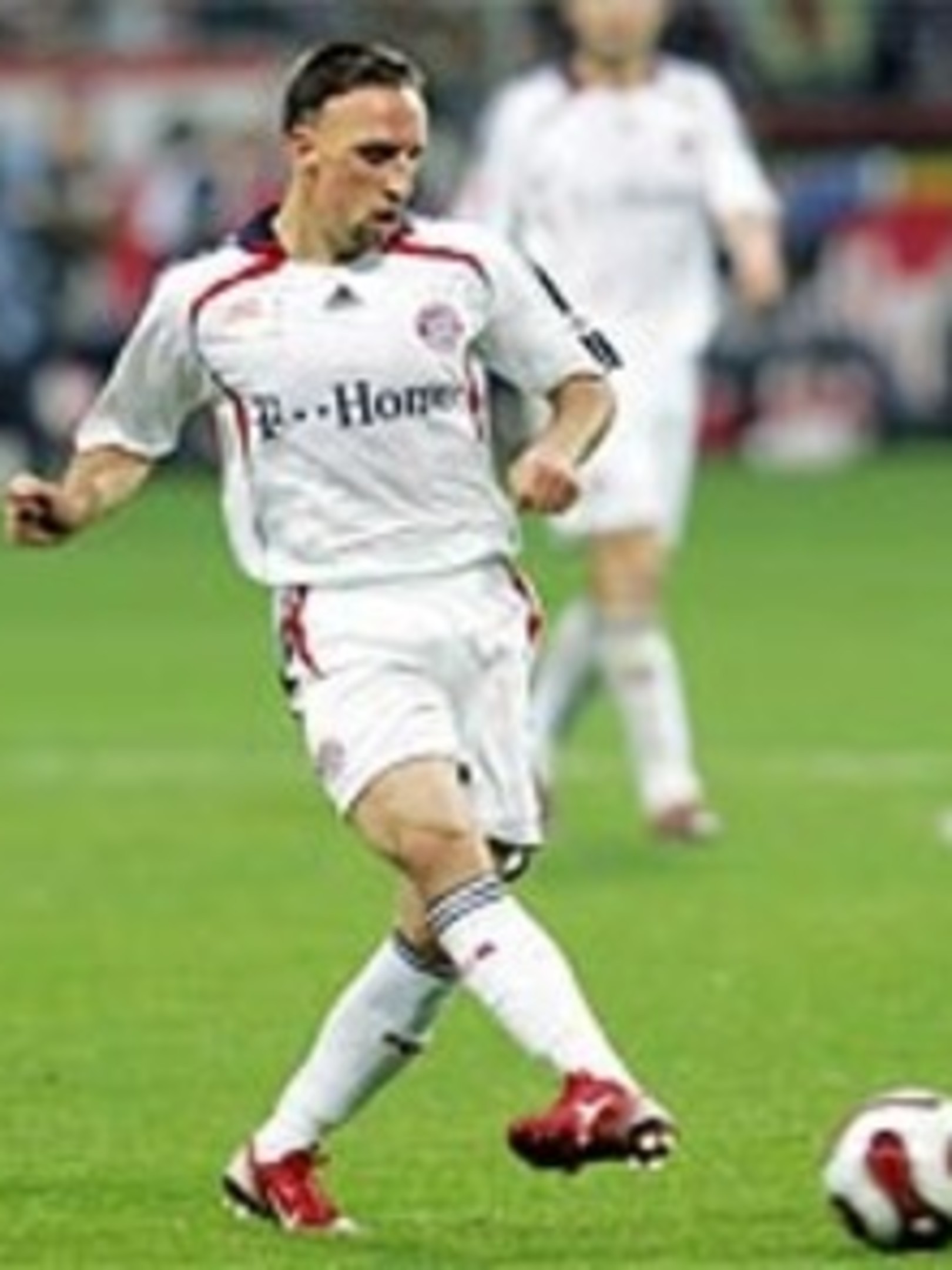 B Fcb ボルトンとは地上戦で勝負 B Fc Bayern Munich B Fcb ボルトンとは地上戦で勝負 B Fc Bayern Munich