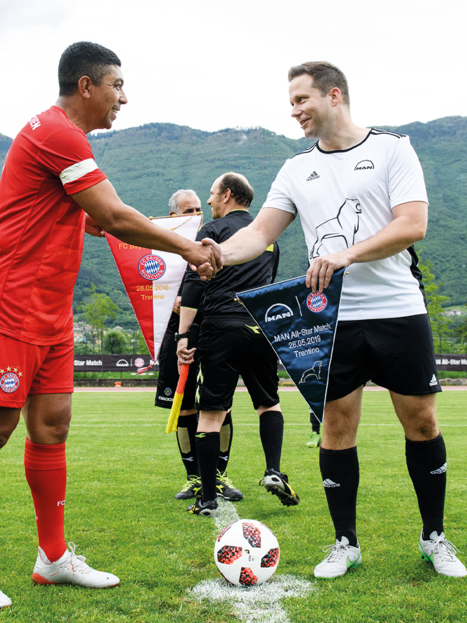 Fc Bayern Legends The Fc Bayern Allstar Team