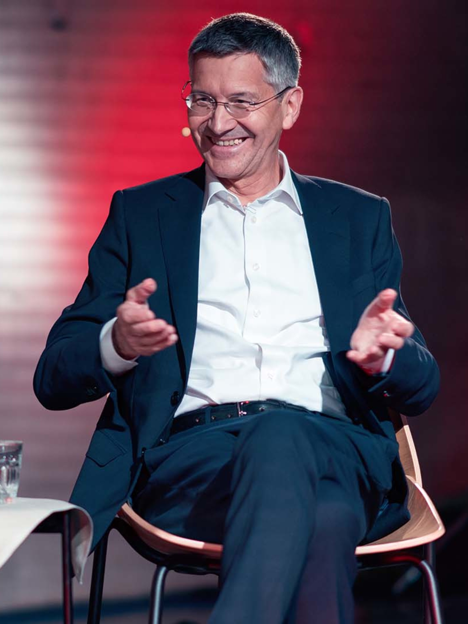 Vereinsprasident Herbert Hainer Im Interview I Fc Bayern