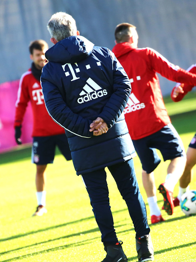 シュトゥットガルトでの試合は楽ではないと予期するバイエルン Fc Bayern Munich シュトゥットガルトでの試合は楽ではないと予期するバイエルン Fc Bayern Munich