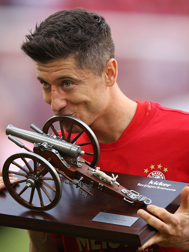 Robert Lewandowski Zum Vierten Mal Bundesliga Torschutzenkonig Robert Lewandowski Zum Vierten Mal Bundesliga Torschutzenkonig