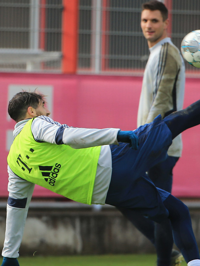 Goretzka Before - Leon Goretzka Poses For Workout Pics ...