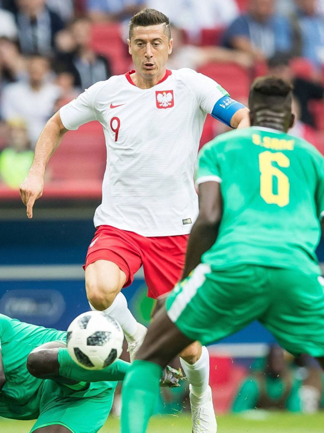 レヴァンドフスキ ｗ杯初戦で敗北 Fc Bayern Munich