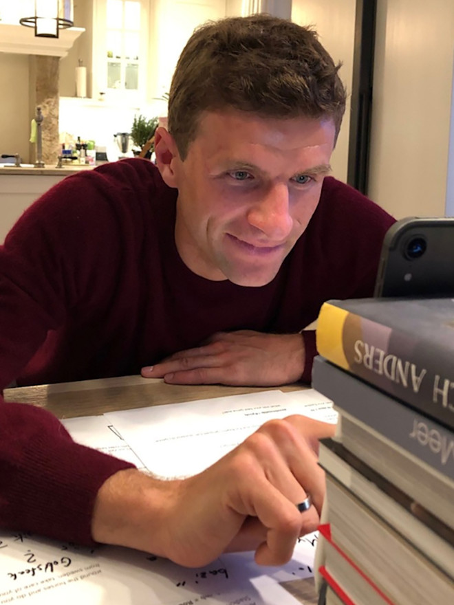 トーマス ミュラーのｑ ａから１３の答え Fc Bayern Munich