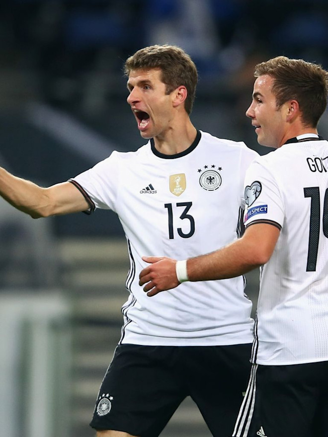 ミュラーが２ゴールの活躍 レヴァンドフスキがハットトリック Fc Bayern Munich