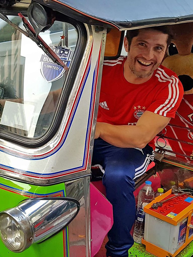 01-lizarazu_fcb_230318-9x12.jpg
