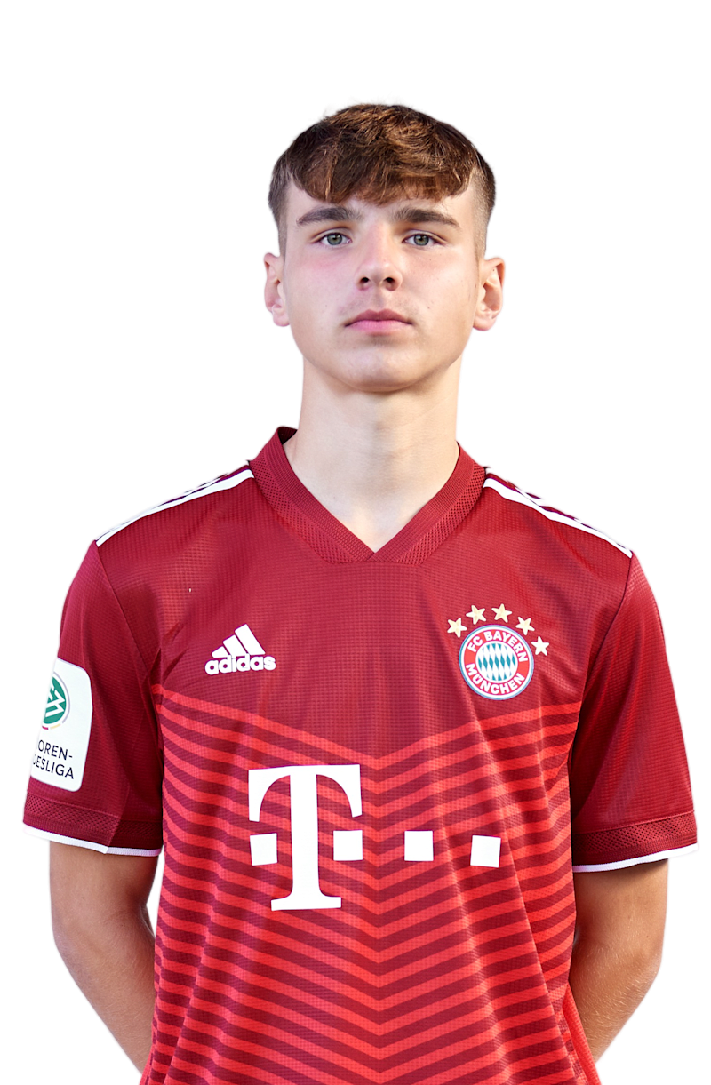 Scholze_Max__13_U17_FCB_2021_08_10_CK53015-ret-removebg2