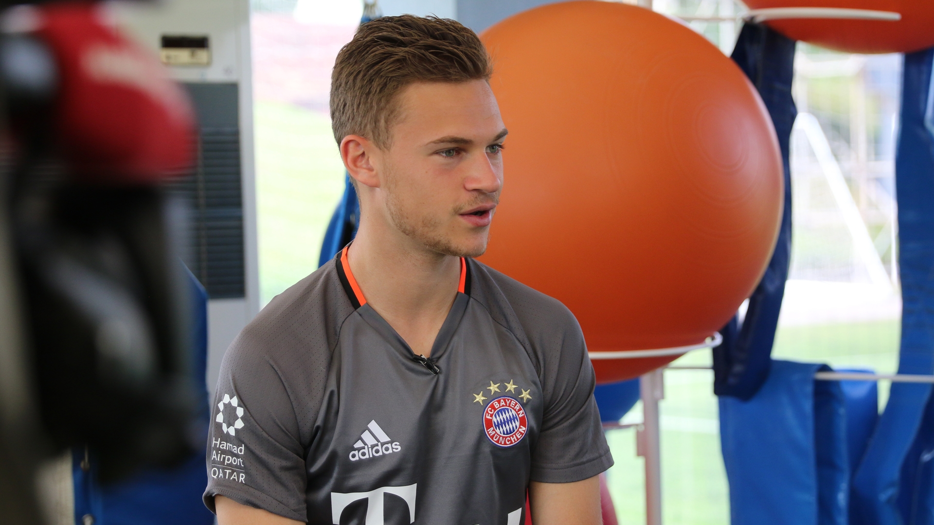FitnessTalk mit Joshua Kimmich FC BAYERN.TV