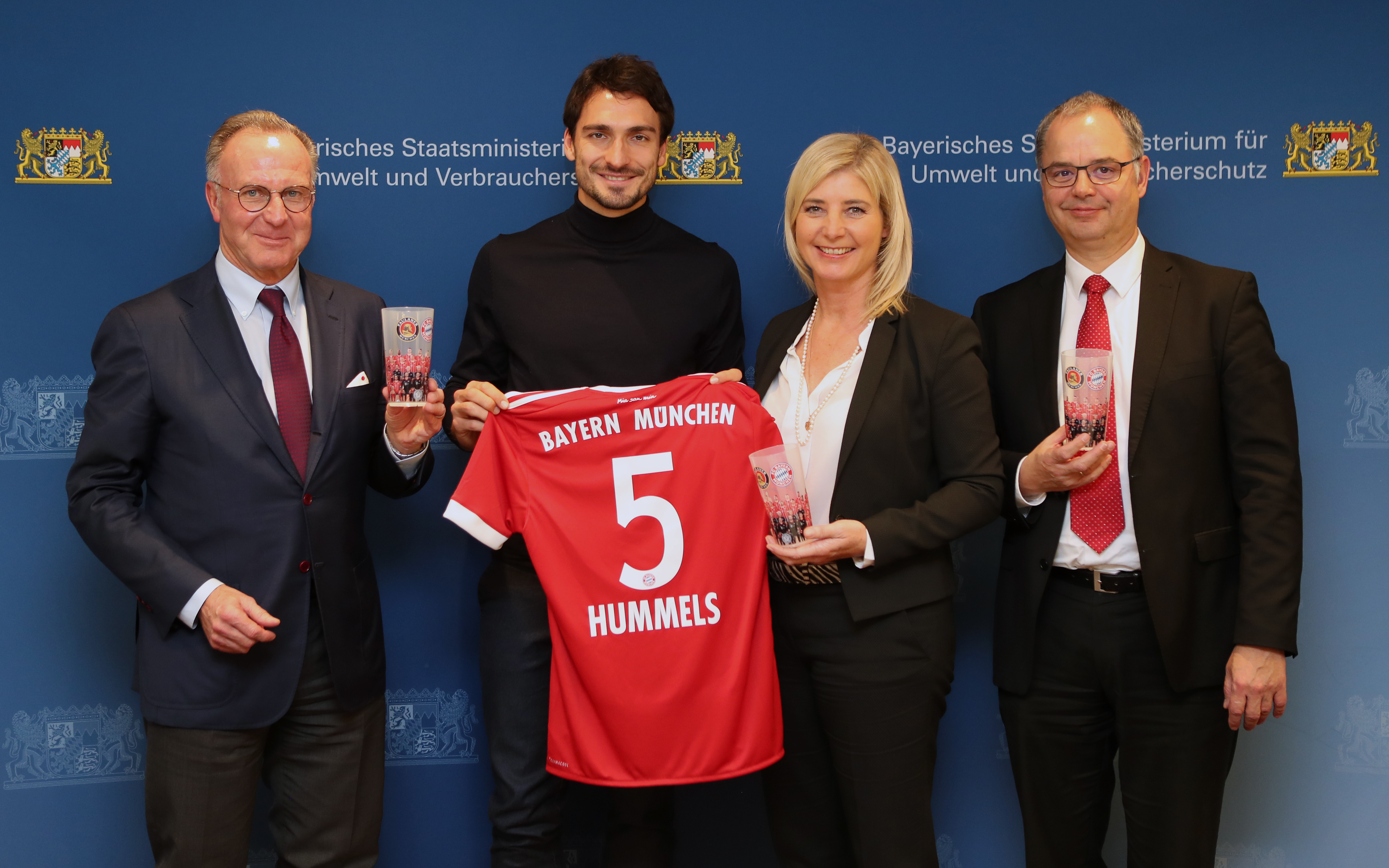 171128_mehrwegbecher_fc_bayern